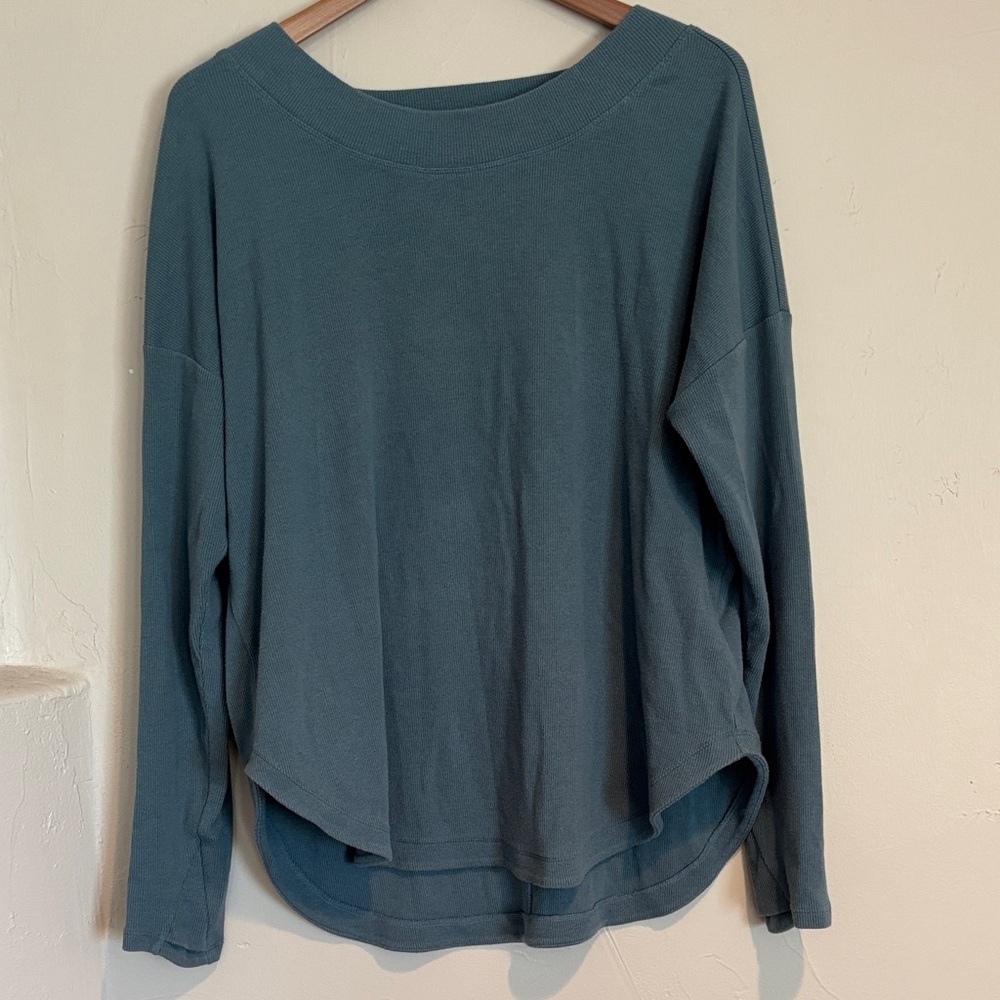 Athleta Deep Teal Long Sleeve Top